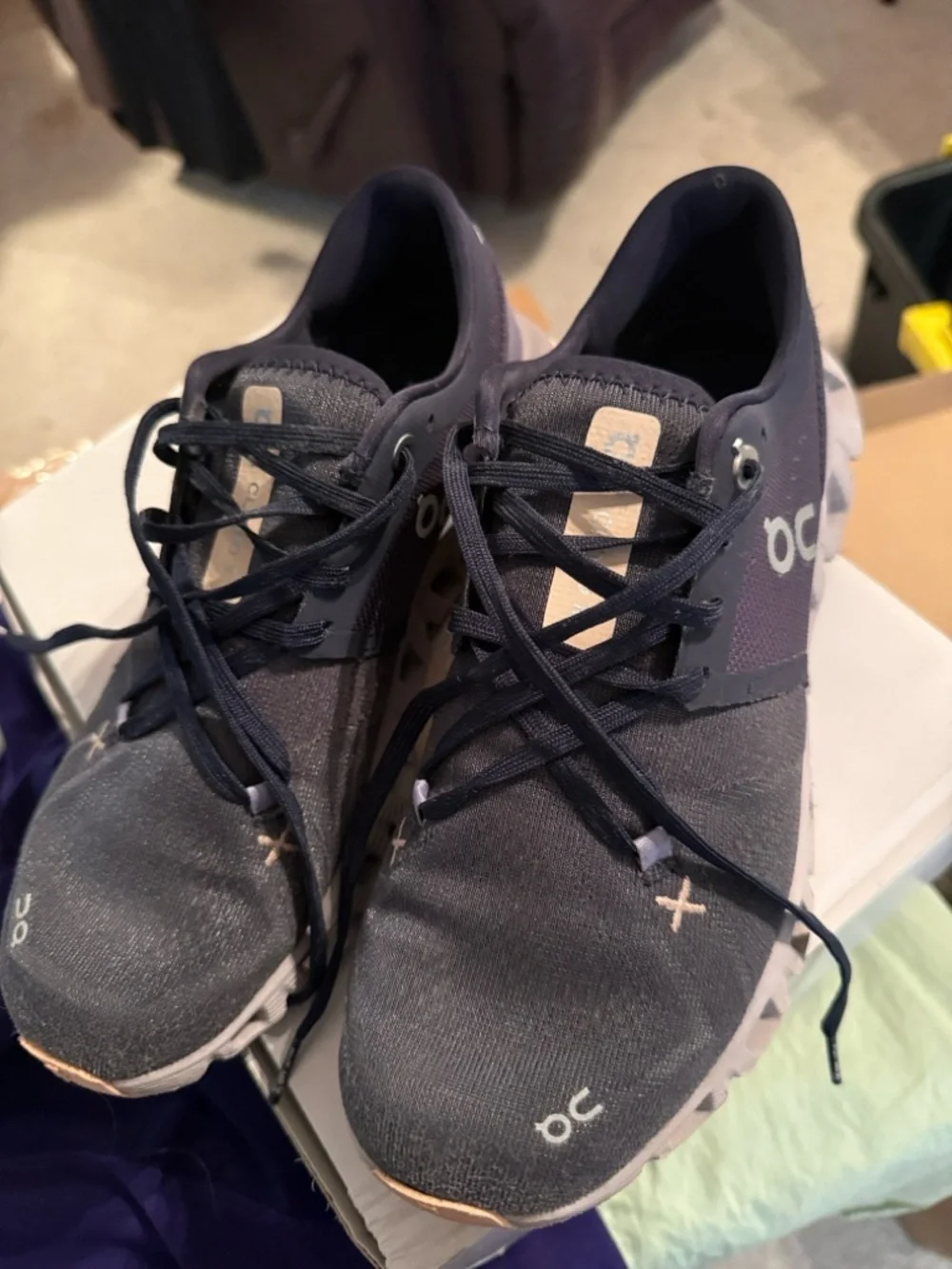 On Cloud Women's Blue w/Lavender Running Shoes - Picture 2 of 7
